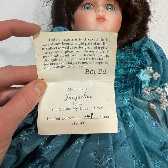 Betty Jane Jaqueline porcelain doll limited edition - Picture 6 of 9